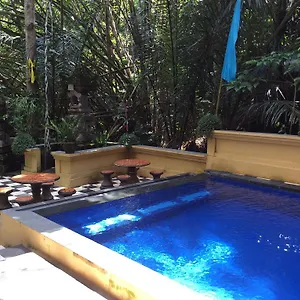 2* Guest house Bembengan